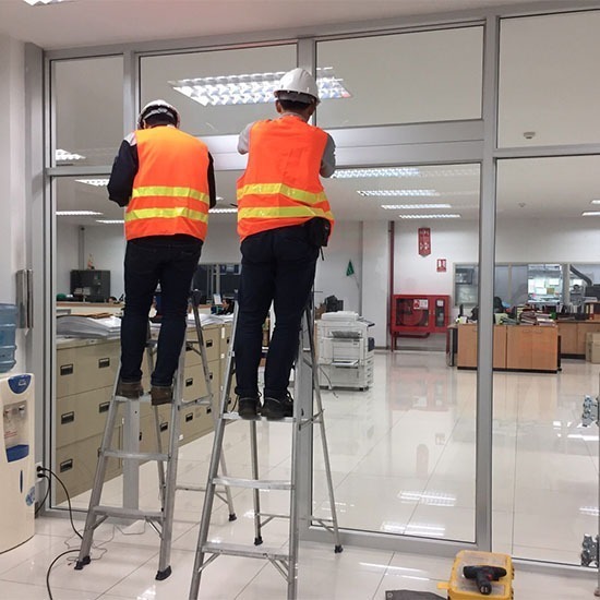 รับติดตั้งประตูกระจกบานเลื่อนอัตโนมัติ ฉะเชิงเทรา - บริษัท เอส.ที.โกลเดน กลาส จำกัด - รับติดตั้งประตูกระจกบานเลื่อนอัตโนมัติ ฉะเชิงเทรา 